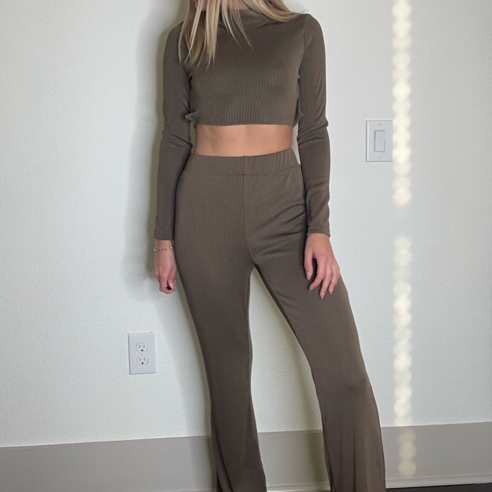 Cider ribbed matching set